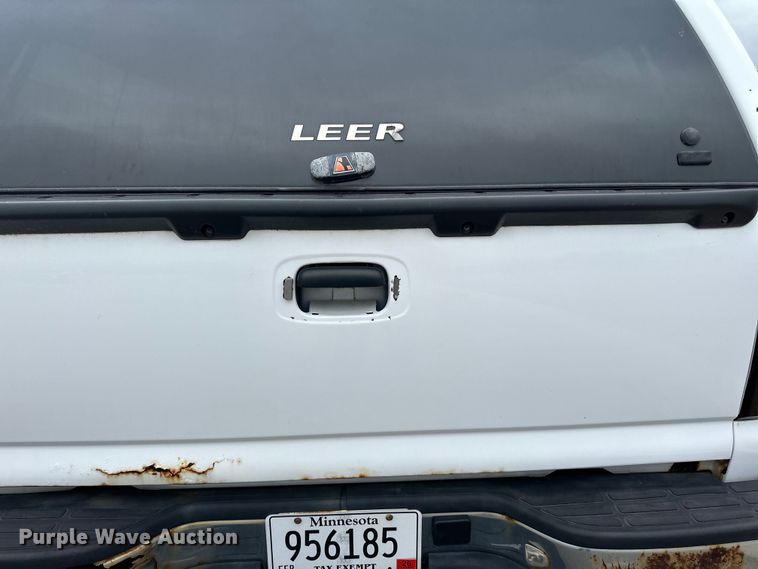 image for item LR9466 2006 Chevrolet  Silverado 1500 Crew Cab pickup truck