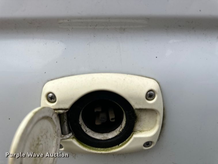 image for item LR9466 2006 Chevrolet  Silverado 1500 Crew Cab pickup truck