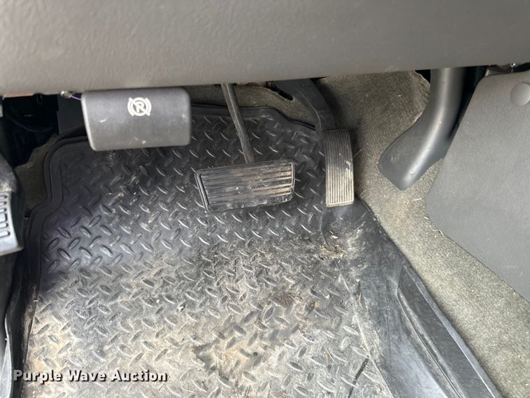 image for item LR9466 2006 Chevrolet  Silverado 1500 Crew Cab pickup truck