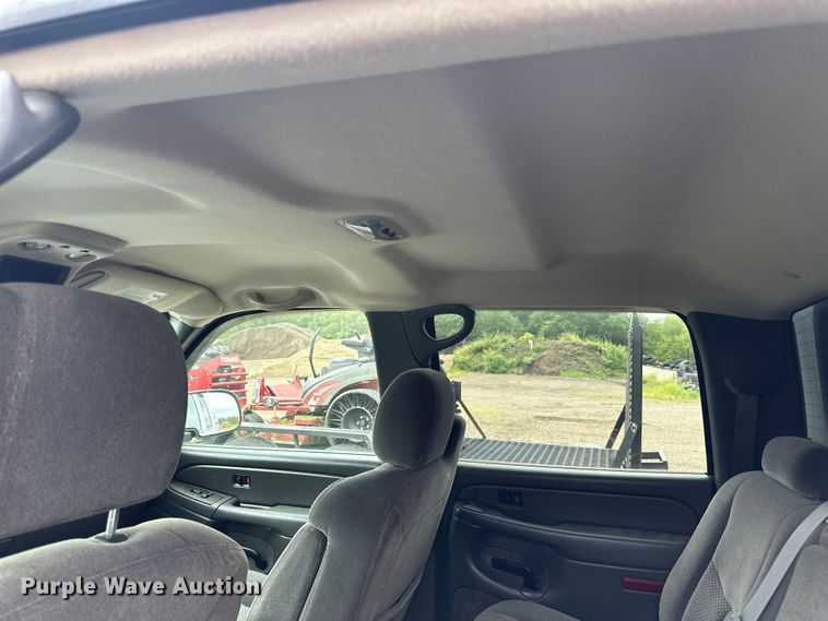 image for item LR9466 2006 Chevrolet  Silverado 1500 Crew Cab pickup truck