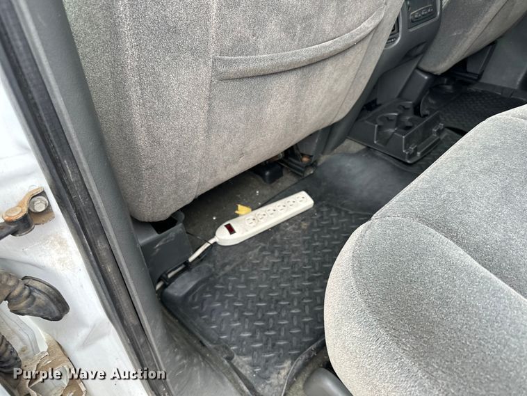 image for item LR9466 2006 Chevrolet  Silverado 1500 Crew Cab pickup truck