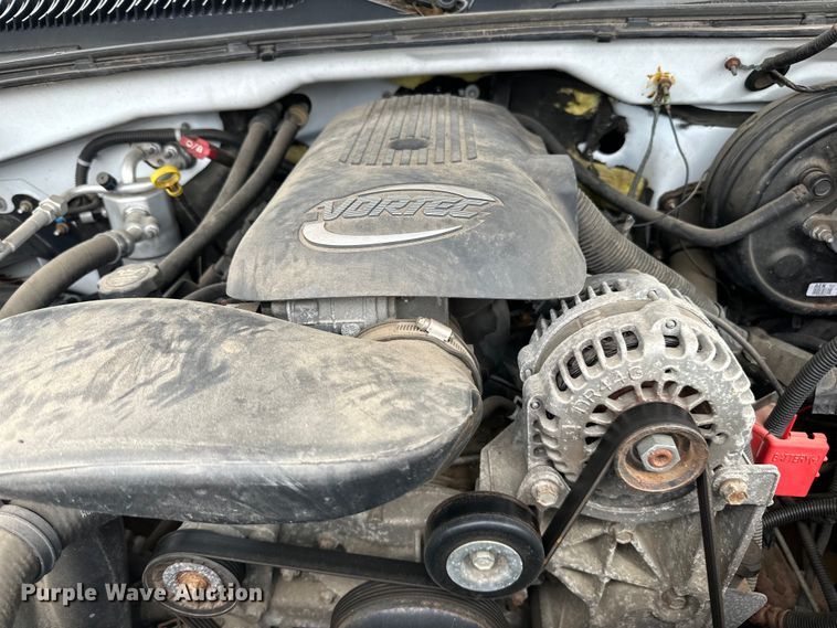 image for item LR9466 2006 Chevrolet  Silverado 1500 Crew Cab pickup truck