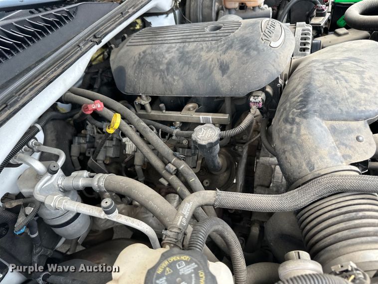 image for item LR9466 2006 Chevrolet  Silverado 1500 Crew Cab pickup truck