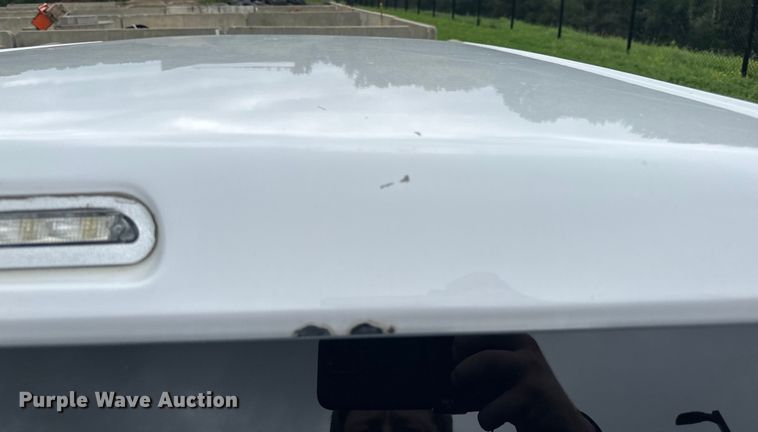 image for item LR9467 Leer  topper