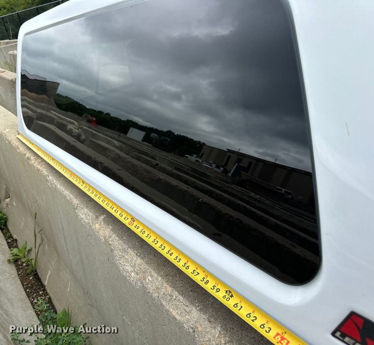 image for item LR9467 Leer  topper