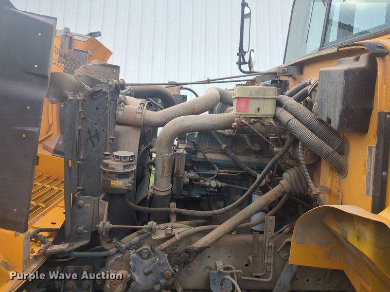 image for item NG9928 1997 International 3800 school bus