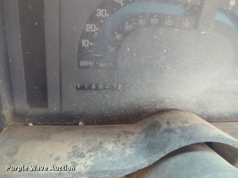 image for item NG9930 1988 Chevrolet S10 utility bed pickup truck