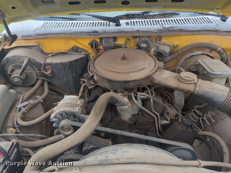 image for item NG9930 1988 Chevrolet S10 utility bed pickup truck