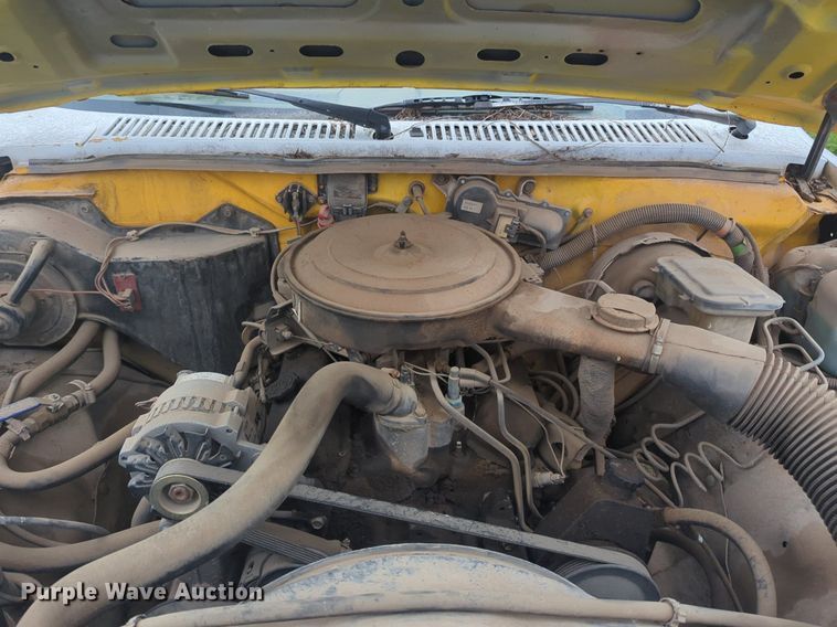 image for item NG9930 1988 Chevrolet S10 utility bed pickup truck