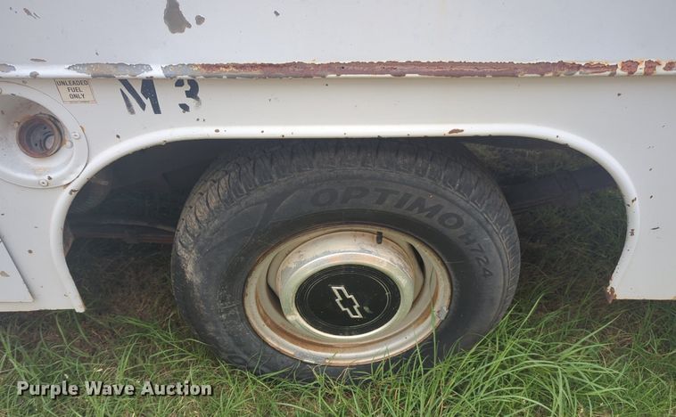 image for item NG9930 1988 Chevrolet S10 utility bed pickup truck