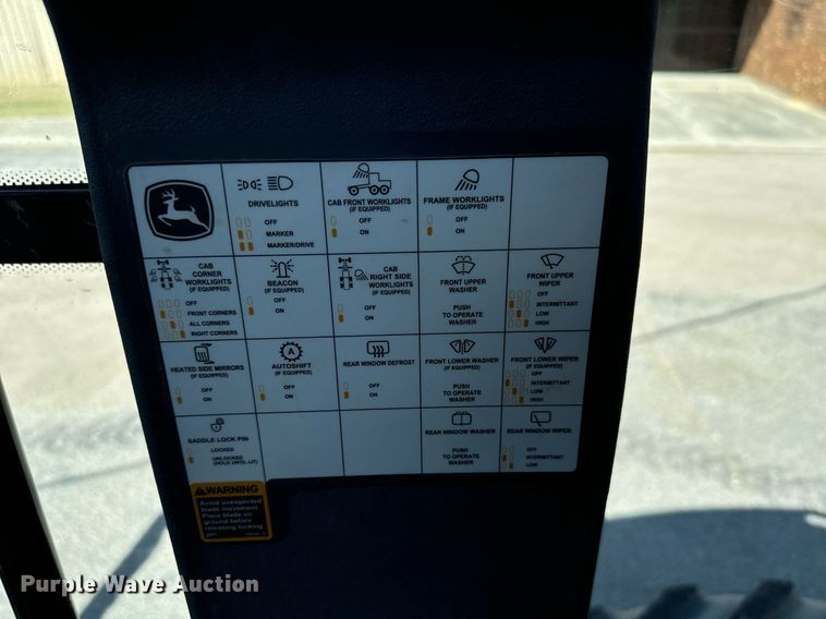 image for item NQ9680 2007 John Deere  670D motor grader