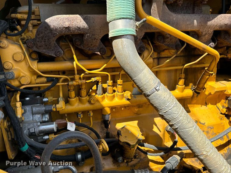 image for item NQ9680 2007 John Deere  670D motor grader