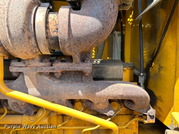 image for item NQ9680 2007 John Deere  670D motor grader