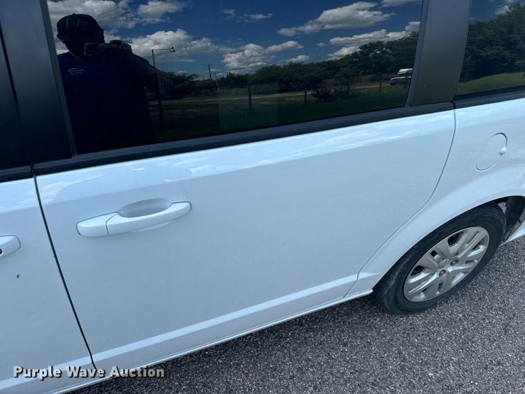 image for item NQ9770 2018 Dodge  Grand Caravan  van