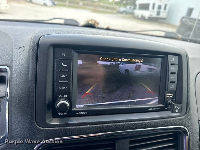 image for item NQ9774 2019 Dodge Grand Caravan  van