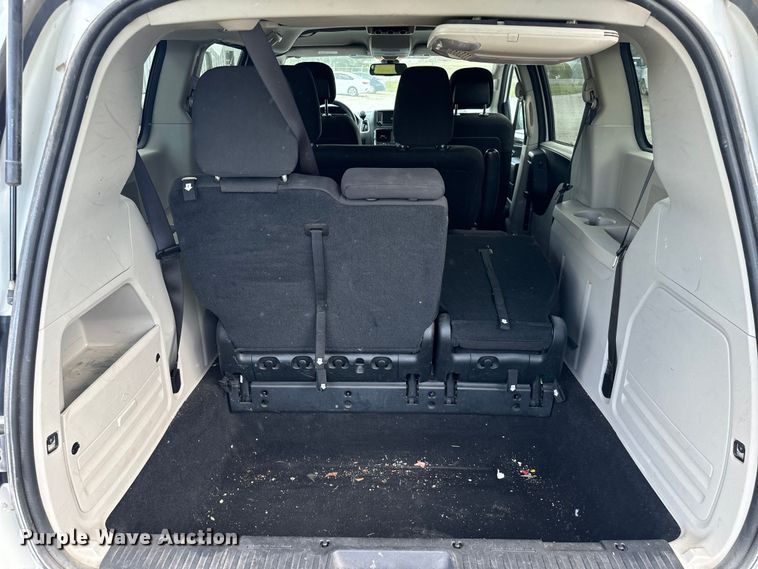 image for item NQ9774 2019 Dodge Grand Caravan  van