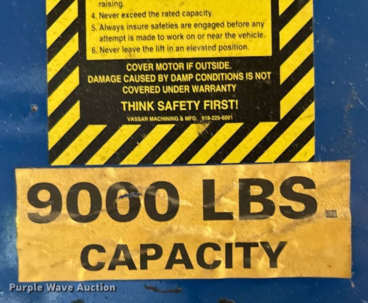 image for item NQ9775 Vassar  automotive lift