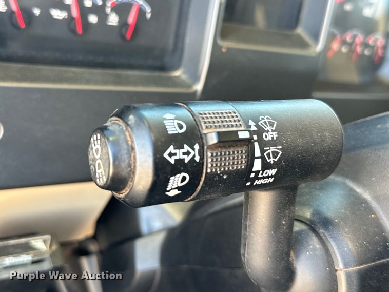 image for item NQ9781 2020 Mack Pinnacle Gold dump truck