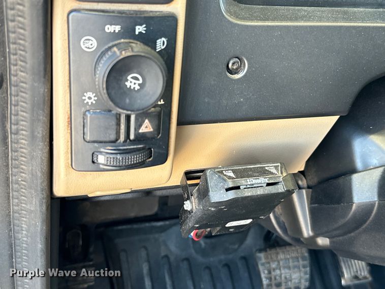 image for item NQ9781 2020 Mack Pinnacle Gold dump truck