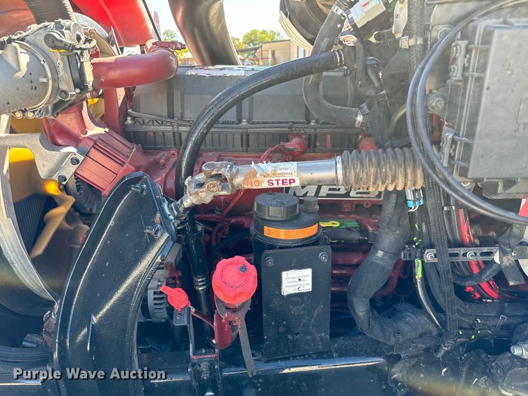 image for item NQ9781 2020 Mack Pinnacle Gold dump truck