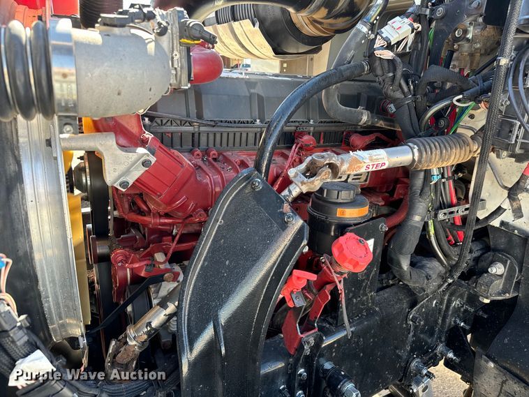 image for item NQ9781 2020 Mack Pinnacle Gold dump truck