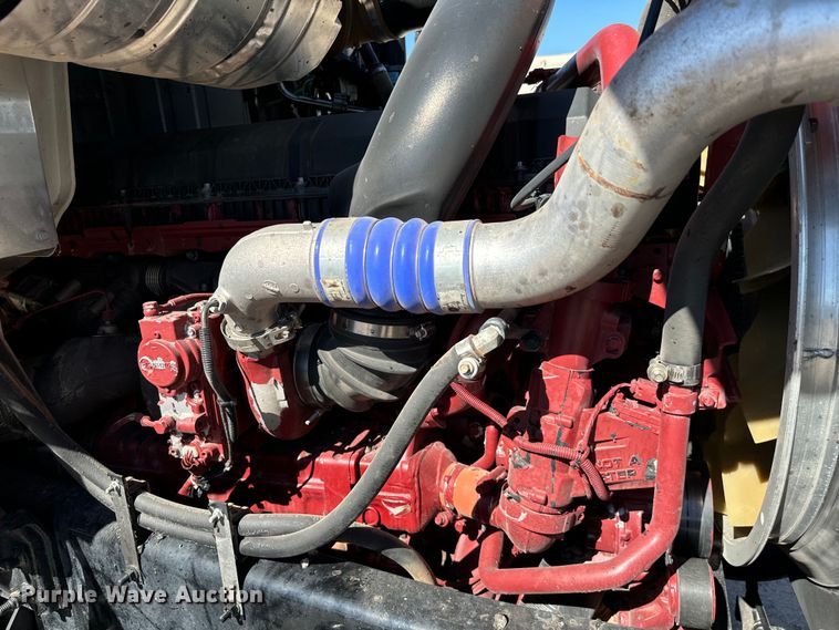 image for item NQ9781 2020 Mack Pinnacle Gold dump truck