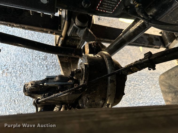 image for item NQ9781 2020 Mack Pinnacle Gold dump truck