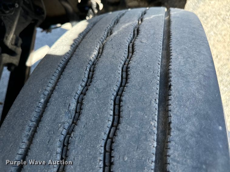 image for item NQ9781 2020 Mack Pinnacle Gold dump truck