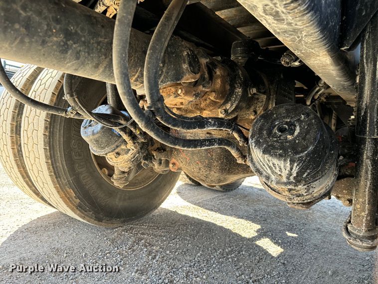 image for item NQ9781 2020 Mack Pinnacle Gold dump truck