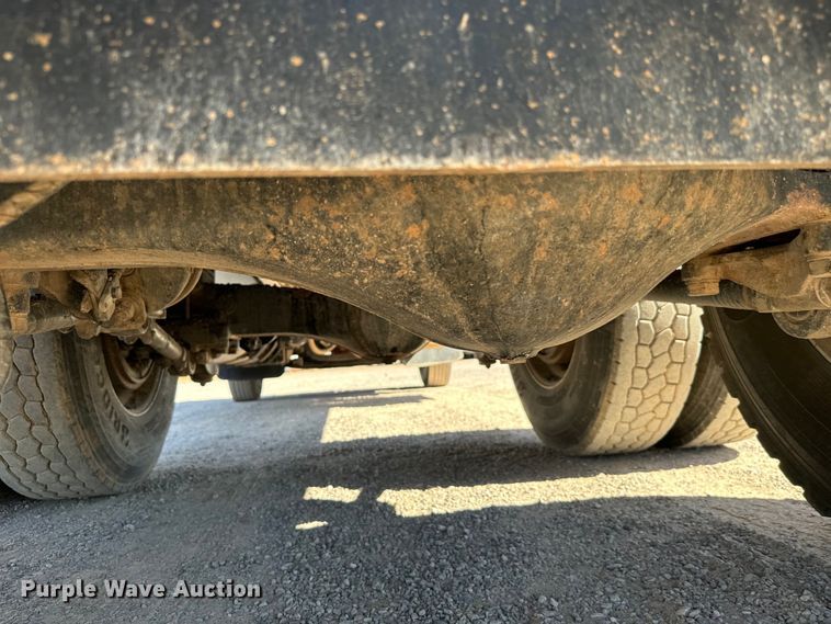 image for item NQ9781 2020 Mack Pinnacle Gold dump truck