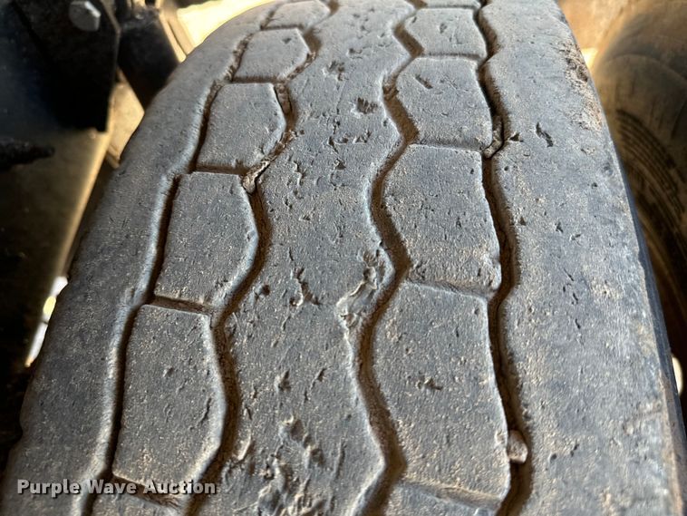 image for item NQ9781 2020 Mack Pinnacle Gold dump truck