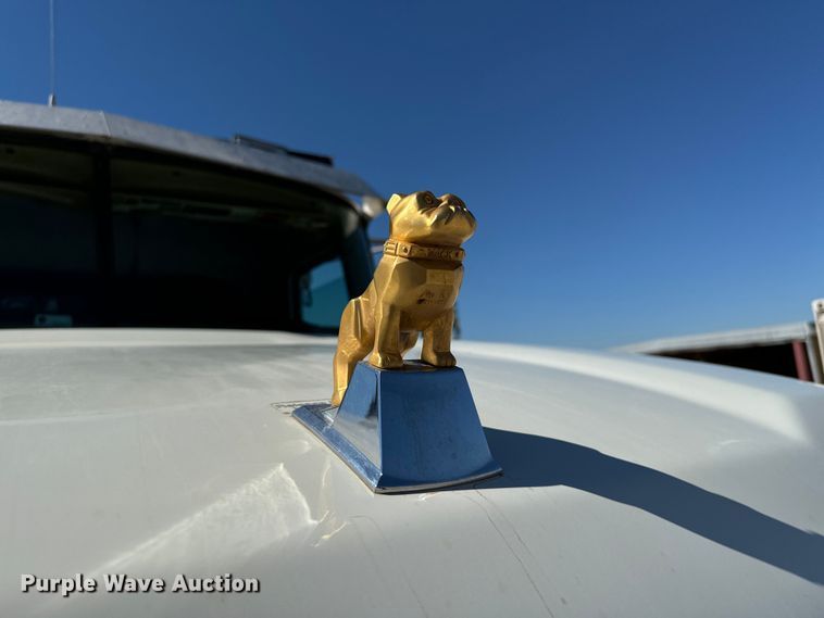 image for item NQ9781 2020 Mack Pinnacle Gold dump truck