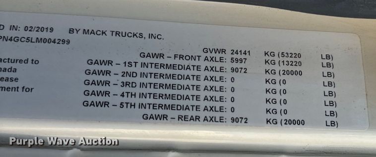 image for item NQ9781 2020 Mack Pinnacle Gold dump truck