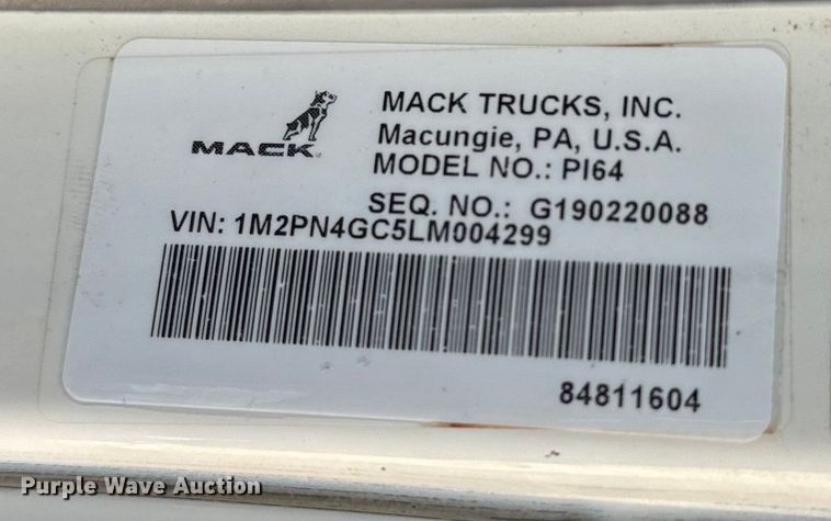 image for item NQ9781 2020 Mack Pinnacle Gold dump truck