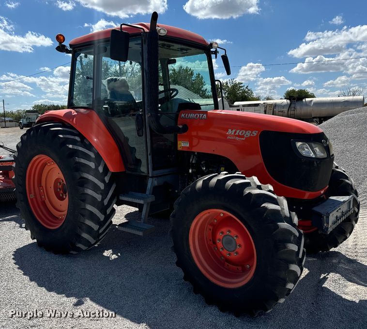 image for item NQ9782 Kubota M108S MFWD tractor