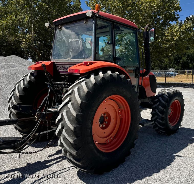 image for item NQ9782 Kubota M108S MFWD tractor