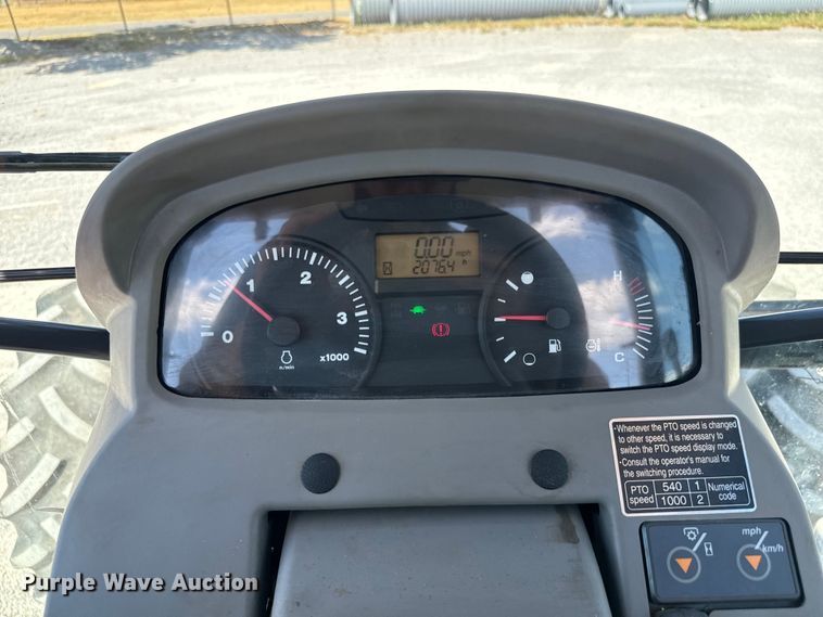 image for item NQ9782 Kubota M108S MFWD tractor