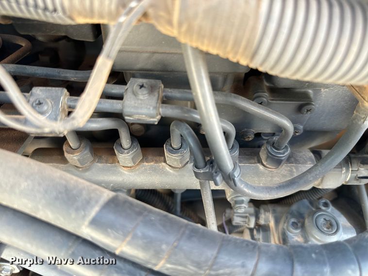 image for item NQ9782 Kubota M108S MFWD tractor