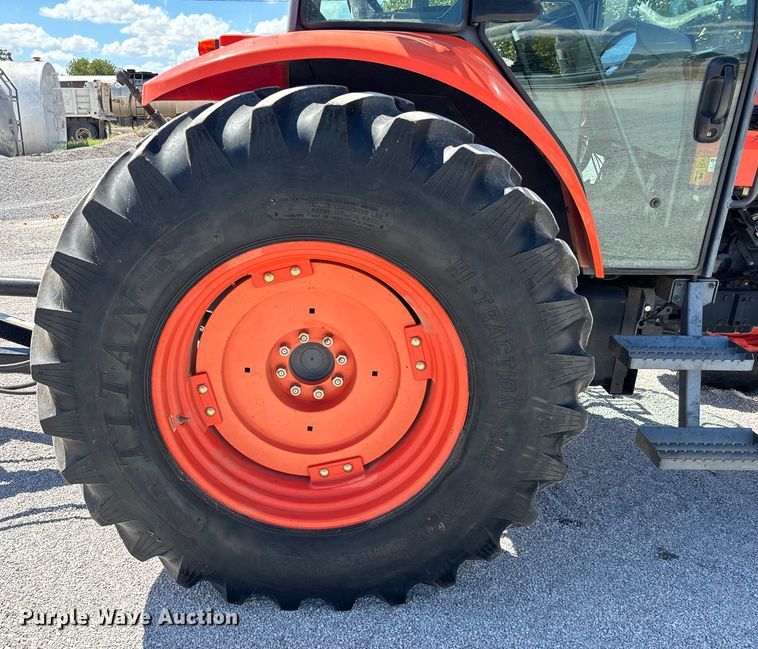 image for item NQ9782 Kubota M108S MFWD tractor