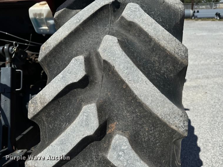 image for item NQ9782 Kubota M108S MFWD tractor