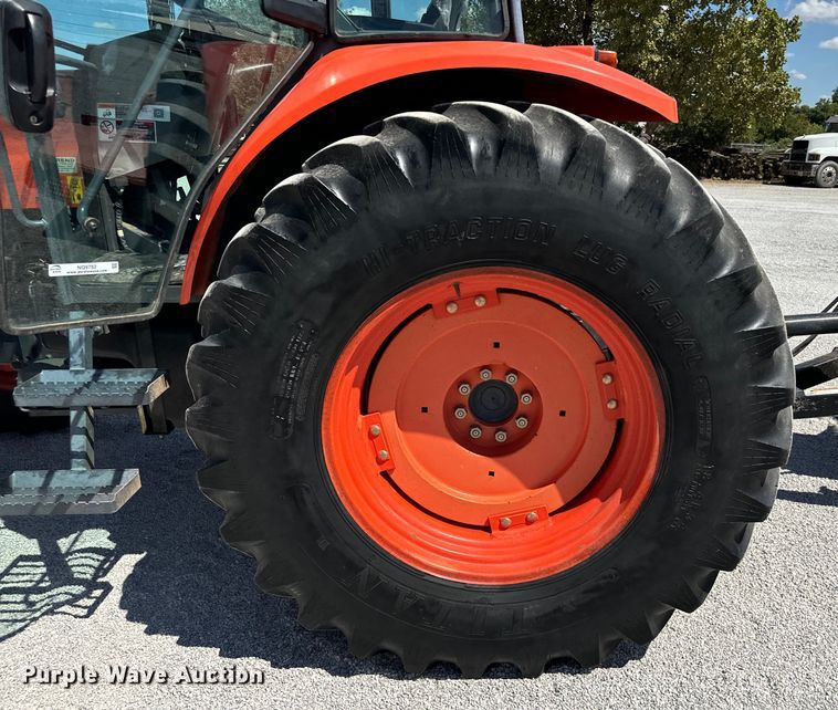 image for item NQ9782 Kubota M108S MFWD tractor