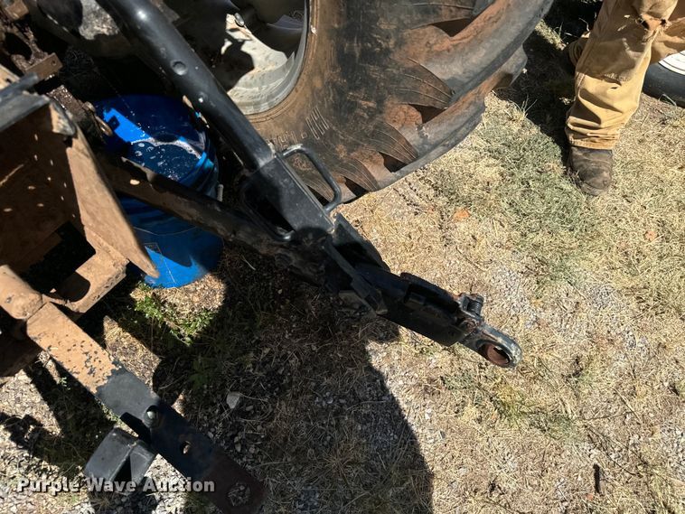 image for item NQ9784 2000 Case C70 tractor