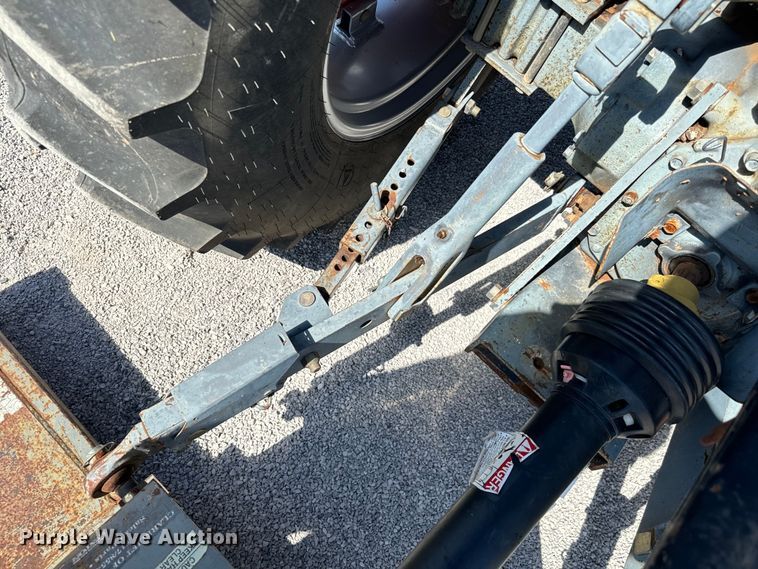 image for item NQ9785 Kubota  M900 tractor