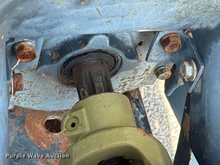 image for item NQ9785 Kubota  M900 tractor