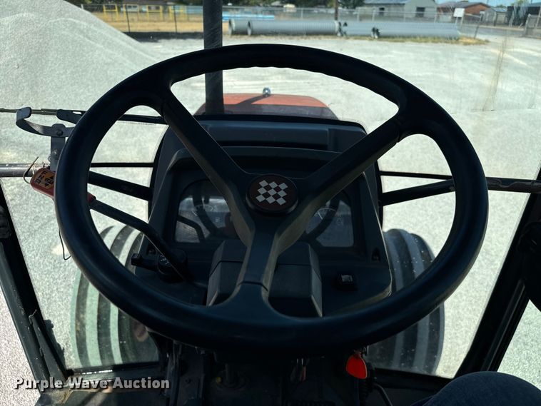 image for item NQ9785 Kubota  M900 tractor