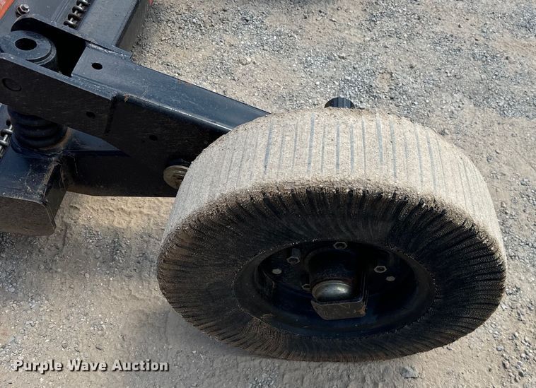 image for item NQ9786 2015 Land Pride  Commander batwing rotary mower