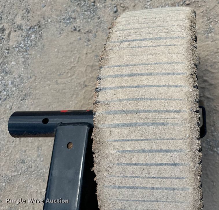 image for item NQ9786 2015 Land Pride  Commander batwing rotary mower