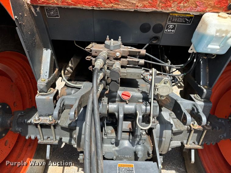 image for item NQ9787 Kubota M108S MFWD tractor