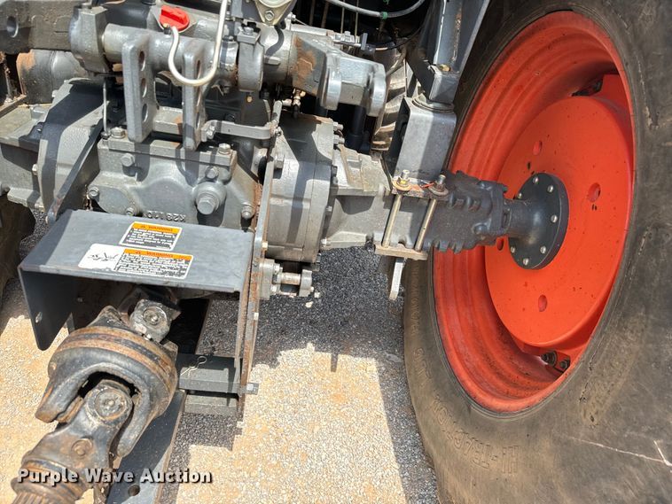 image for item NQ9787 Kubota M108S MFWD tractor