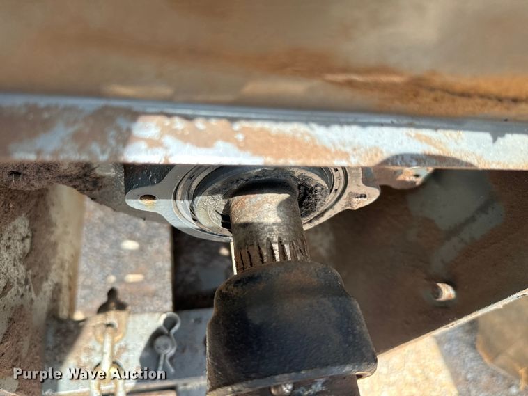 image for item NQ9787 Kubota M108S MFWD tractor